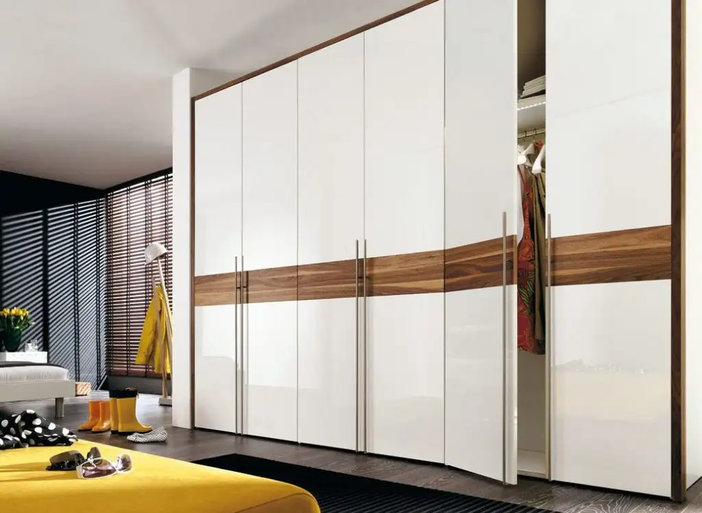 wardrobe with high strength material
